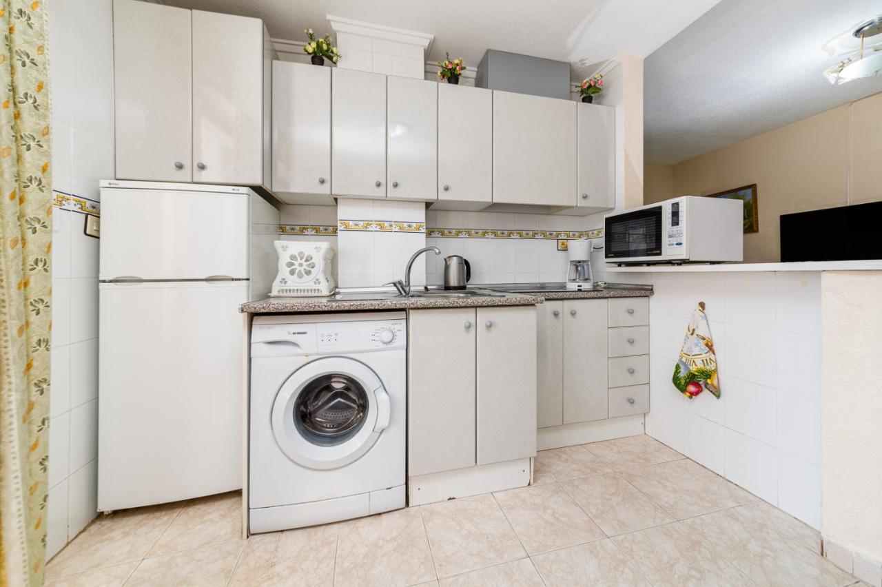 Apartment Studio Relax Τορεβιέχα Εξωτερικό φωτογραφία