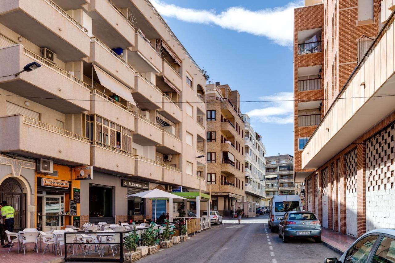Apartment Studio Relax Τορεβιέχα Εξωτερικό φωτογραφία